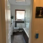 90m2 Ruhige Und Lichtdurchflutete 3 Duplexwohnung In Altperlach Apartament Monachium