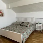 Apartament 90m2 Ruhige Und Lichtdurchflutete 3 Duplexwohnung In Altperlach Monachium