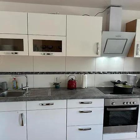 Helle 90 M2 Duplexwohnung Ruhig & Lichtdurchflutet In Apartmán Mnichov