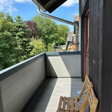 Helle 90 M2 Duplexwohnung Ruhig & Lichtdurchflutet In Mnichov