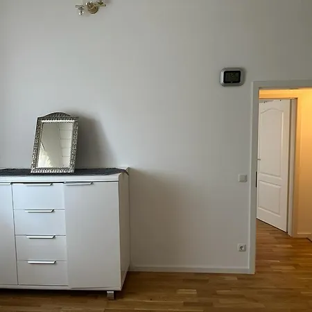 Helle 90 M2 Duplexwohnung Ruhig & Lichtdurchflutet In Apartmán Mnichov