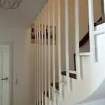 アパート 90m2 Ruhige Und Lichtdurchflutete 3 Duplexwohnung In Altperlach
