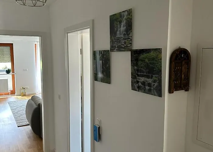 90m2 Ruhige Und Lichtdurchflutete 3 Duplexwohnung In Altperlach Daire Münih