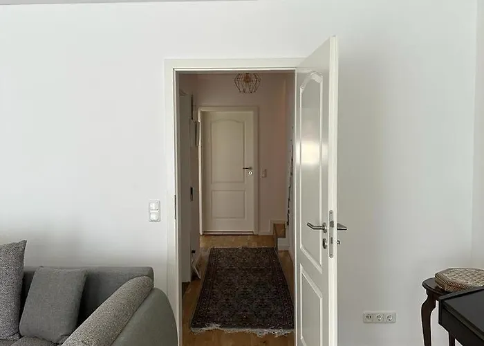 90m2 Ruhige Und Lichtdurchflutete 3 Duplexwohnung In Altperlach Daire