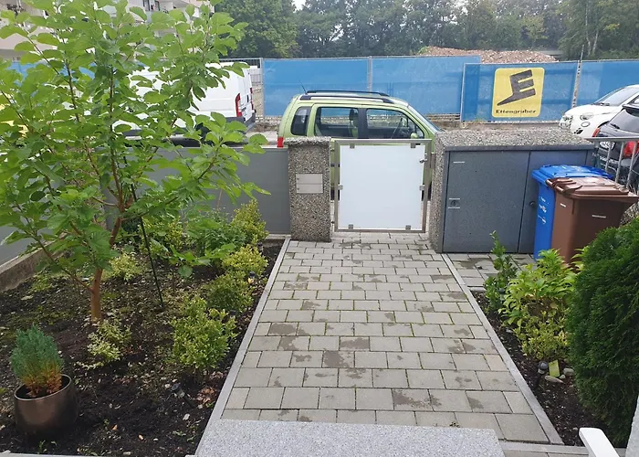 90m2 Ruhige Und Lichtdurchflutete 3 Duplexwohnung In Altperlach Daire